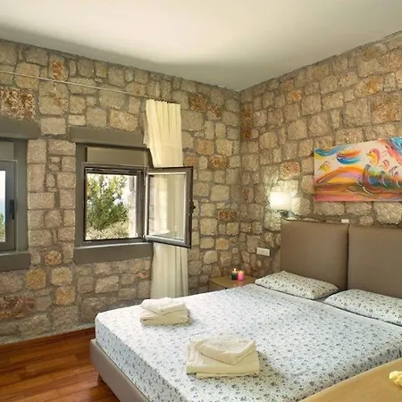 Executive Rhodes Ellie 2 Bedroom With Sea Views Pefkos